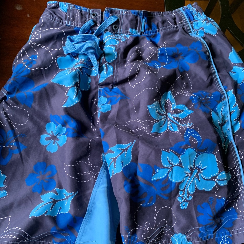 Swimming shorts